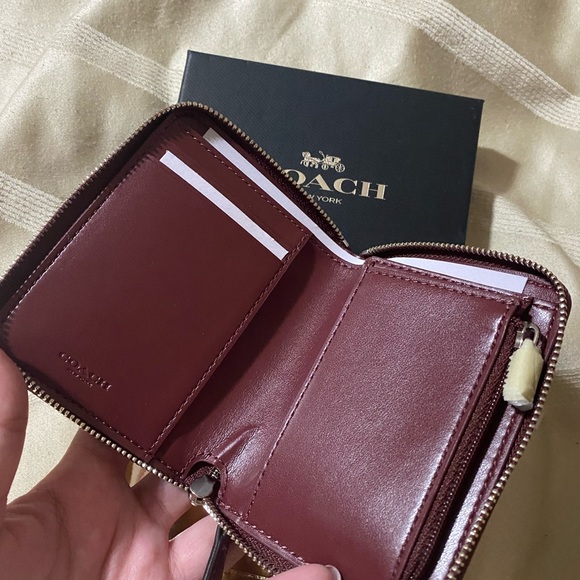 Signature Coach Compact Wallet w/ glitter accent - Picture 3 of 5